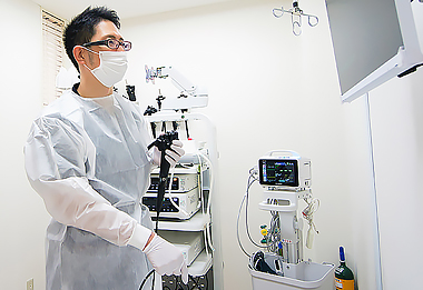 内視鏡検査の様子、検査機器など